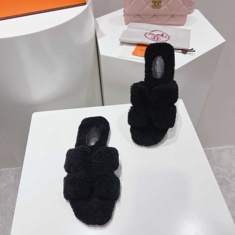 Hermes Slippers